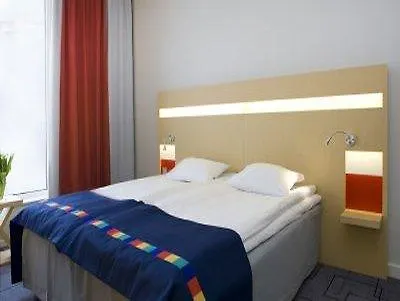 Western Park 4*